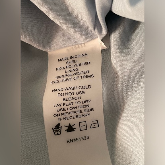 EUC Vince Camuto Sz 8 aquamarine sequin pencil skirt (worn 1 time) - Picture 6 of 10